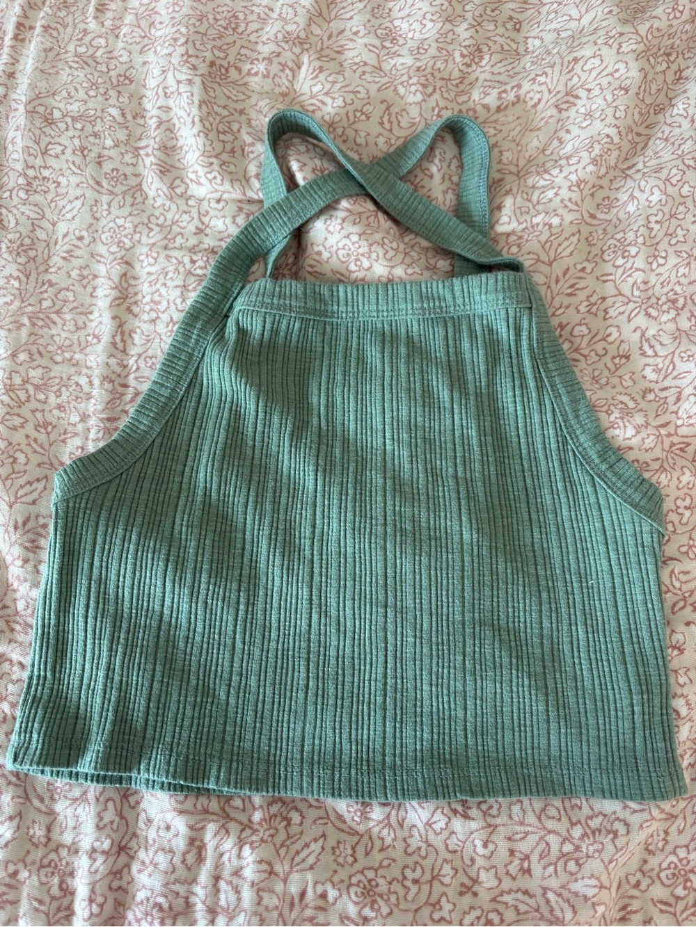 Ribbed Crossback Halter Tank Top in Green